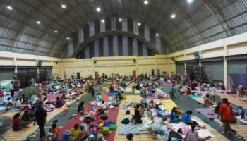 Тайские эвакуированные готовятся вернуться, так как напряженность с Камбоджей ослабевает