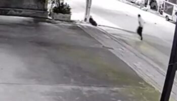 Тайский мальчик смертельно stabbed и stripped из-за романтической соперничества с другом