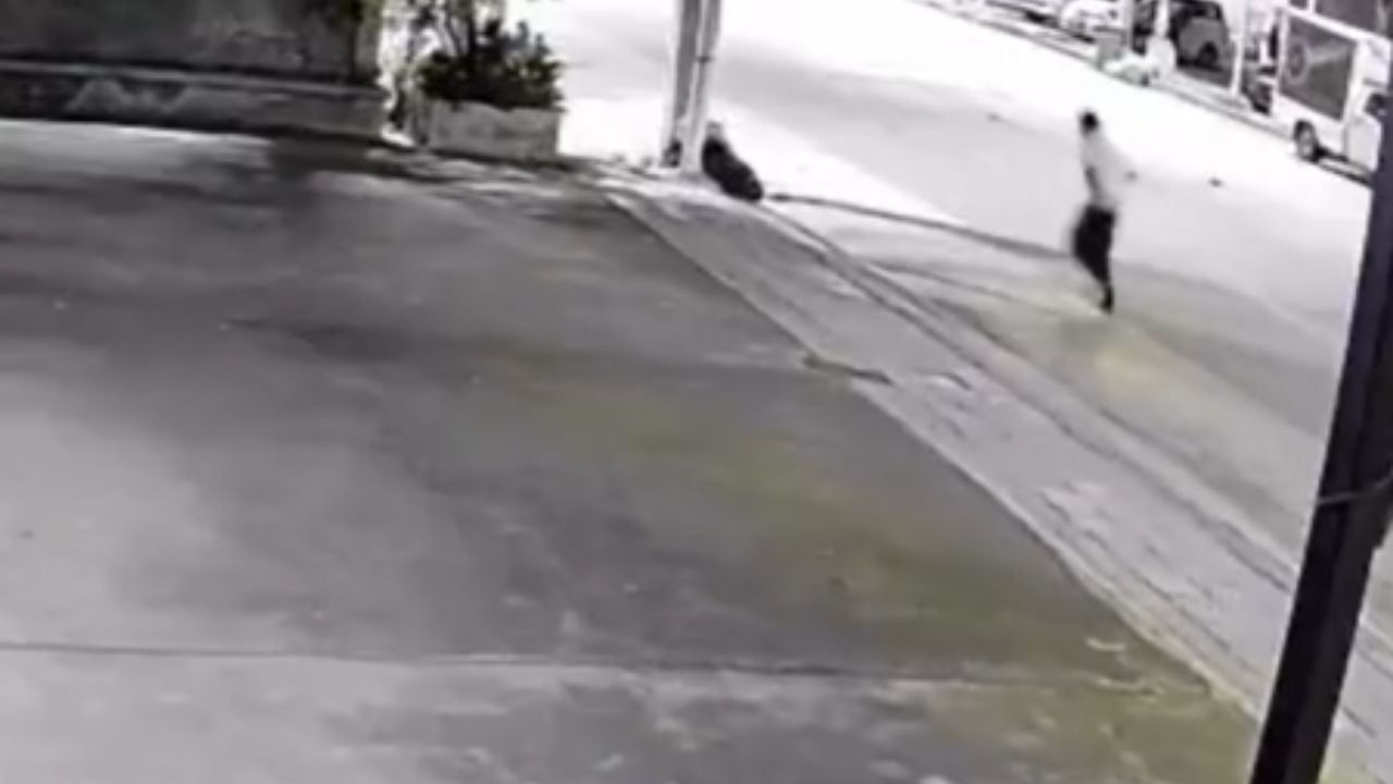 Тайский мальчик смертельно stabbed и stripped из-за романтической соперничества с другом