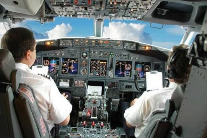 Тайский суд рассматривает спор о найме иностранных пилотов