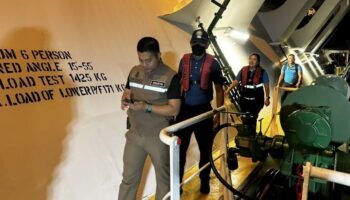 Филиппинский моряк найден повешенным на газовом танкере у Пхукета