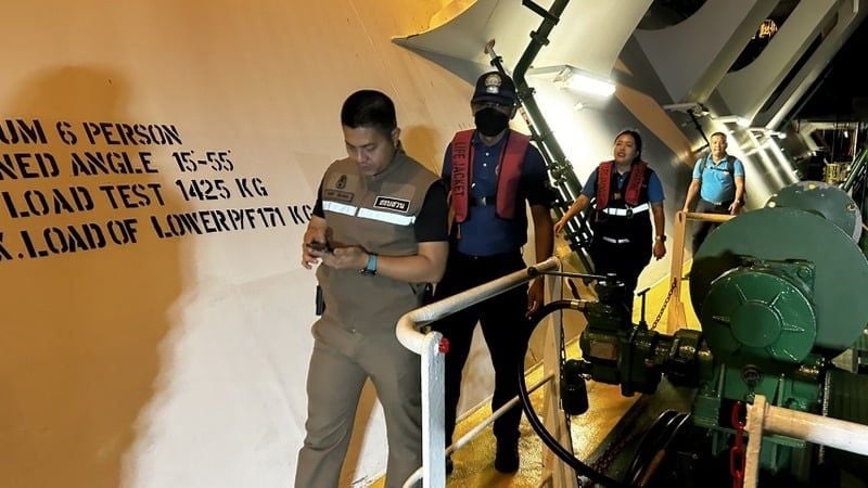 Филиппинский моряк найден повешенным на газовом танкере у Пхукета