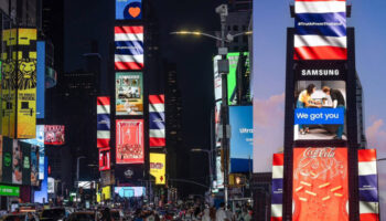 Plan B Media поддерживает кампанию в честь тайского флага от Таймс-сквер до Бангкока