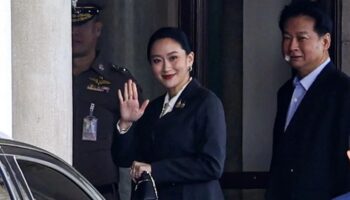 PM вышла: Паетонгтарн уволена из-за скандала с аудиозаписью Хун Сена