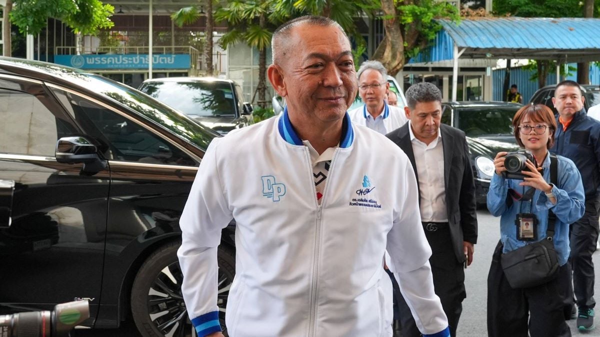 Абхисит Веджаджива — лучший выбор для руководства Партией демократов: опрос NIDA