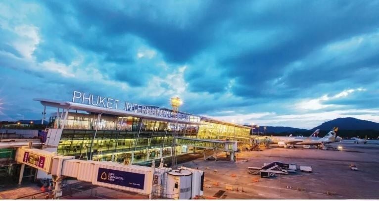Аэропорт Пхукета пропустил памятную службу в честь смертельной катастрофы One-Two-Go