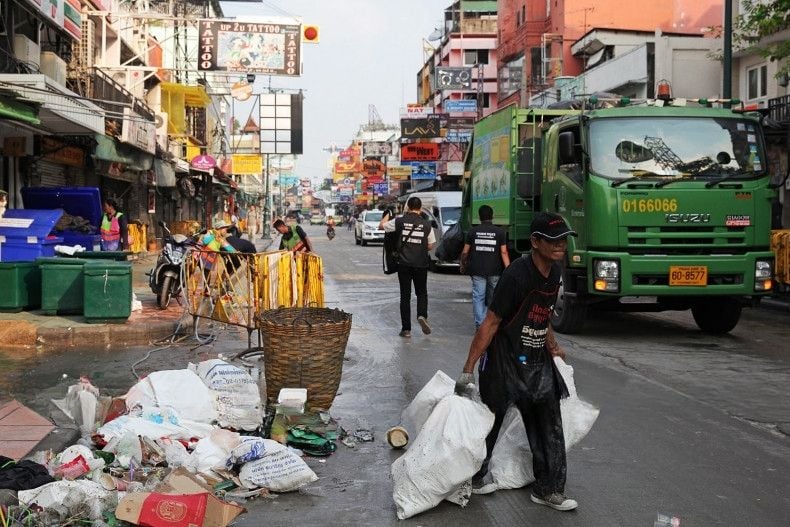Бангкок продвигает реформу обращения с отходами без инициативы по смешанным отходам
