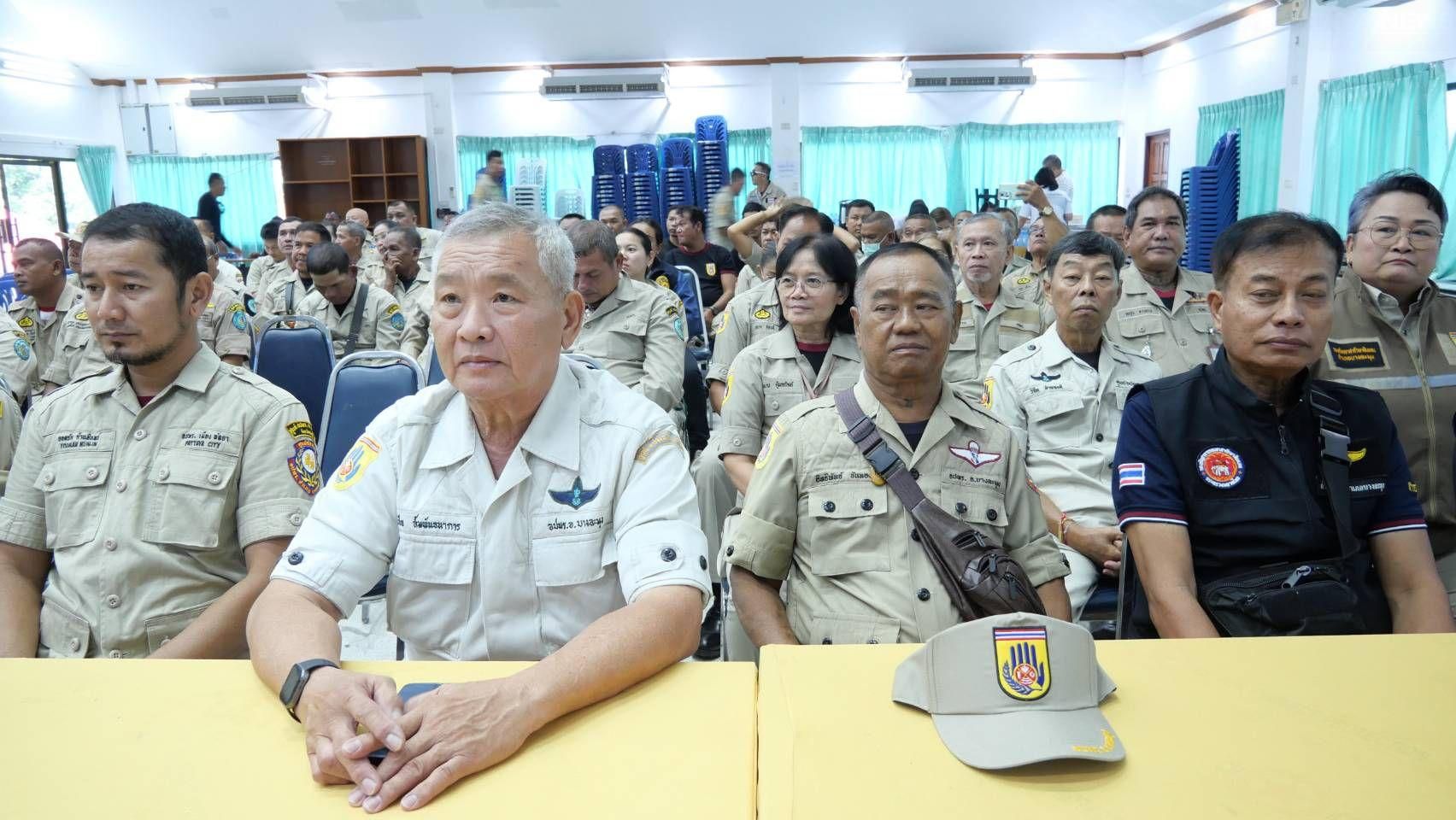 Бангламунг обучает 150 волонтеров для реагирования на стихийные бедствия