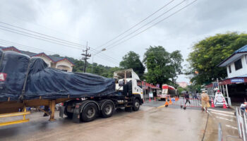 Бизнесмены на тайско-камбоджийской границе просят о reopening контрольно-пропускного пункта, но это просьба отклонена