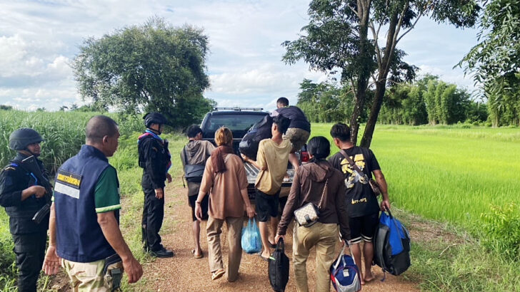 Более 300 камбоджийских рабочих задержаны за незаконный переход границы в Таиланд