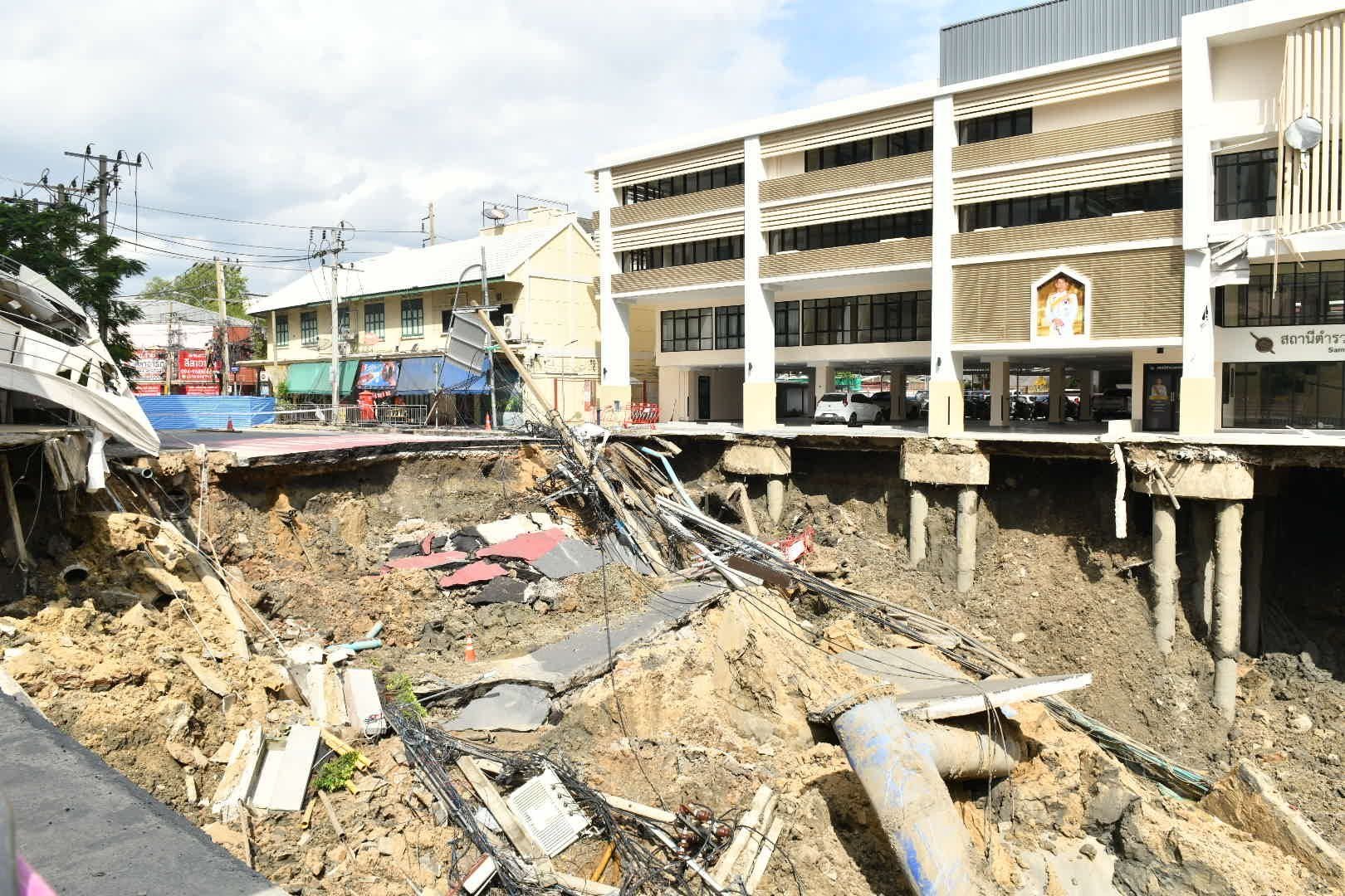 В больнице Ваджира вновь открываются двери после угрозы гигантской трещины в Бангкоке (видео)