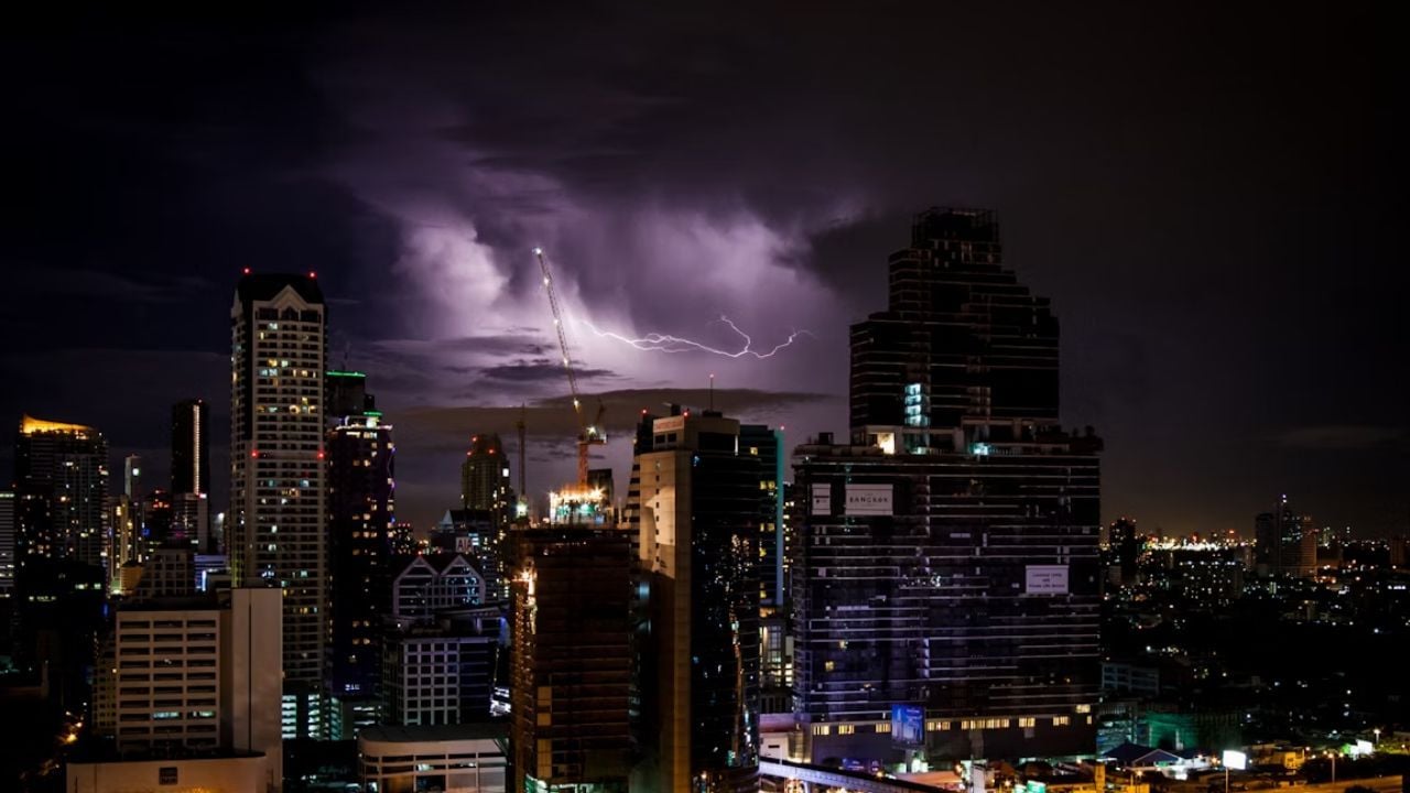 Выпущено предупреждение о сильном дожде для 35 провинций Таиланда, включая Бангкок