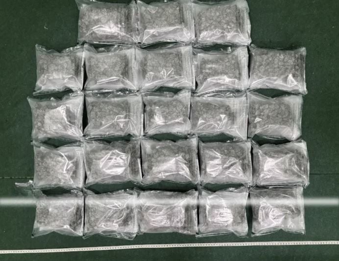 Гонконгская таможня изъяла 6 кг каннабиса с рейса из Таиланда