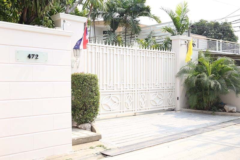 Избирательная комиссия отклонит петицию против партии Пхеу Тай