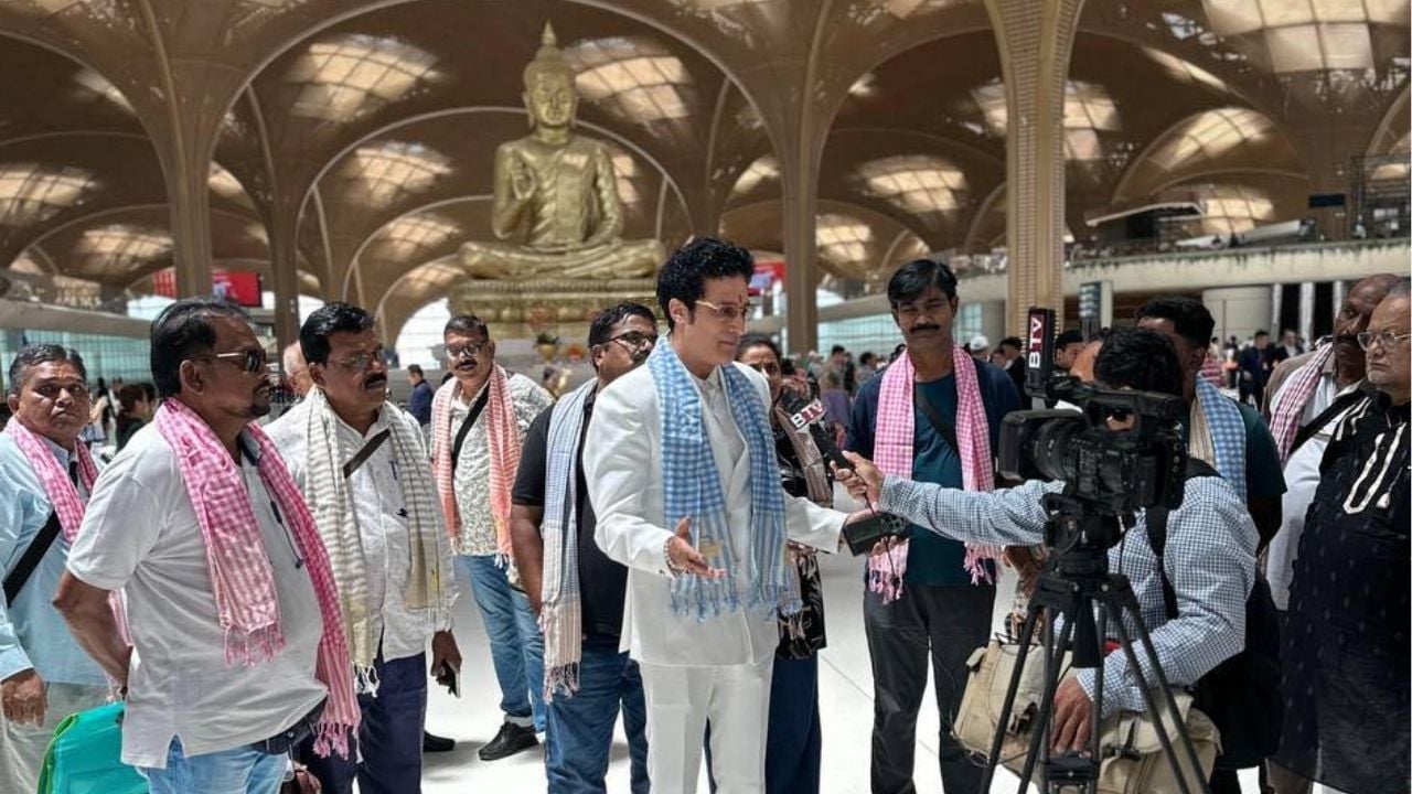 Индийский актер покинул роль посла туризма Камбоджи на фоне напряженности на границе с Таиландом