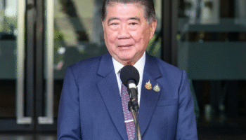 Исполняющий обязанности премьер-министра Пхумтам предупреждает о искажении демократии, призывает к ясному разрешению политического тупика