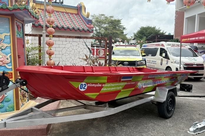 Китай выделяет спасательную лодку для усиления помощи в бедствиях на Пхукете