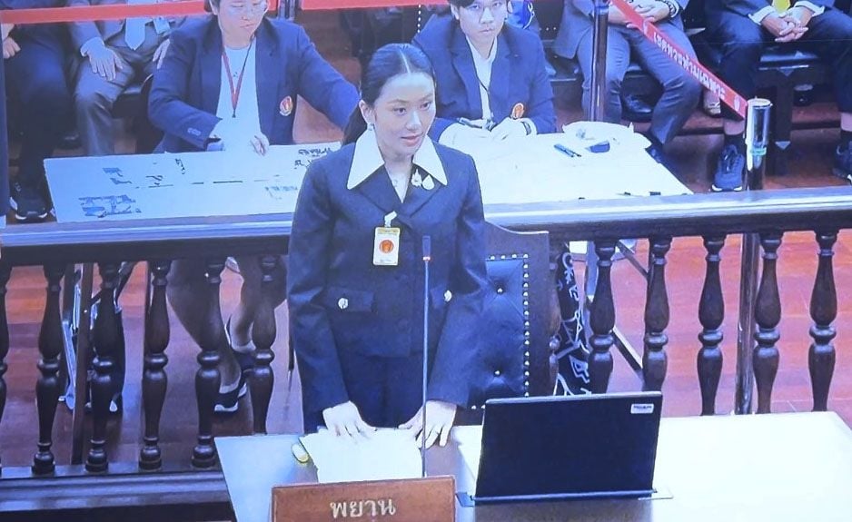 Конституционный суд защищает решение, которое сняло Паетонгтана с поста премьер-министра.