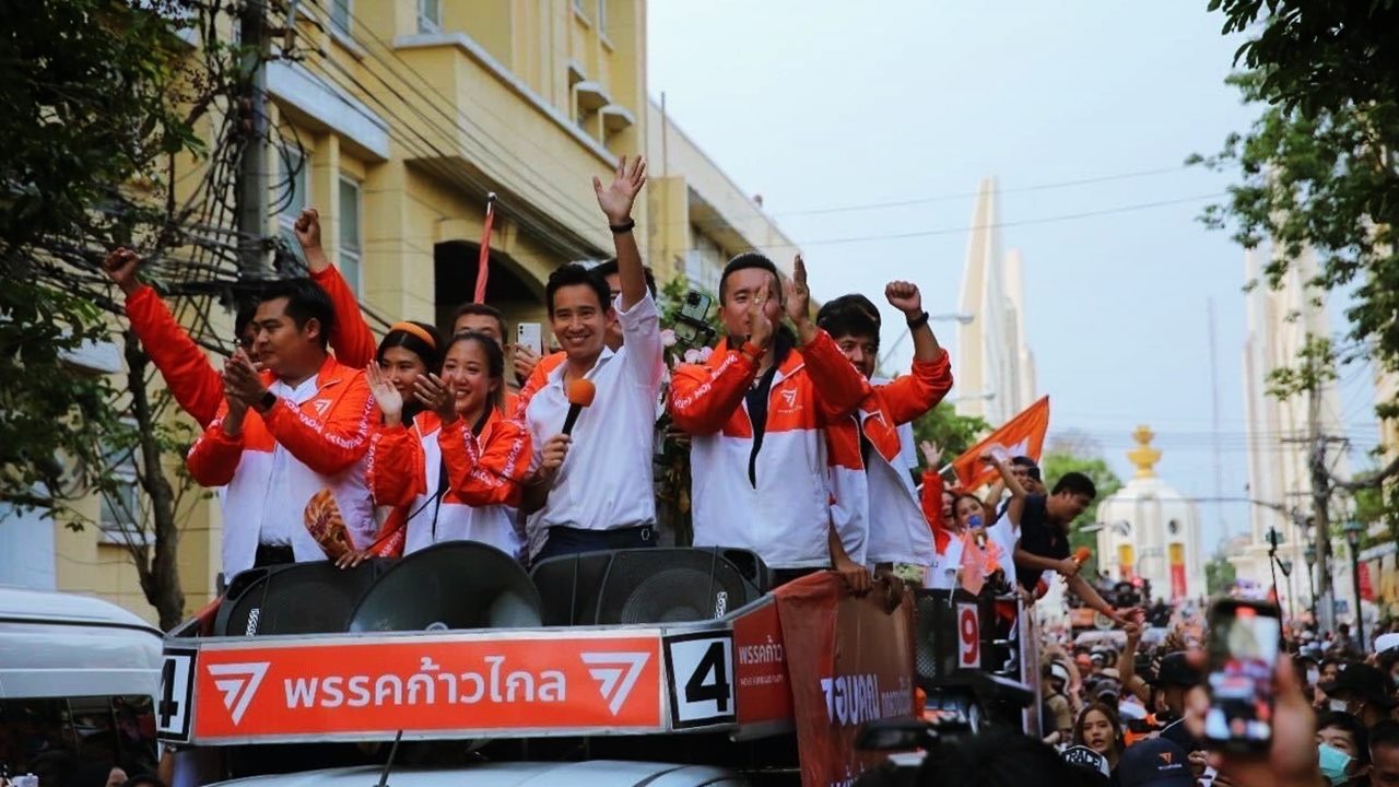 Коренные причины постоянной политической нестабильности в Таиланде