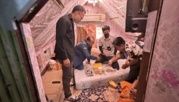 Монах в Бангламунге задержан с метамфетамином, скрытым в чашках для подаяний.