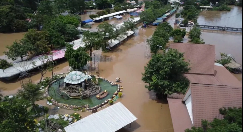 Остатки тропической депрессии Нонг Фа вызывают внезапные наводнения в северном Таиланде