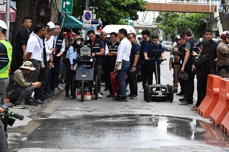 Официальные лица Бангкока развеяли опасения по поводу утечки воды на улице Самсен