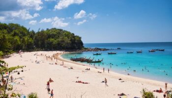 Поток туристов на Пхукете приносит доходы в миллиарды
