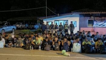 Почти 100 мигрантов из Мьянмы арестованы в фруктовом саду в Канчанабури