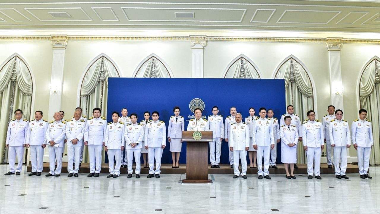 Премьер-министр Анутин пообещал распустить парламент к январю 2026 года.