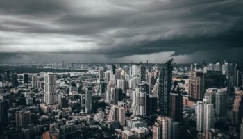 Прогноз сильного дождя для 38 провинций Таиланда сегодня