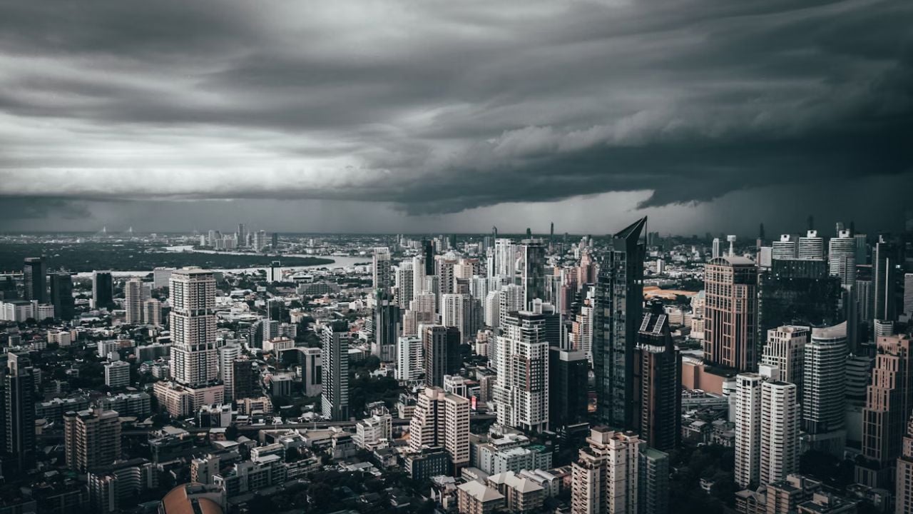 Прогноз сильного дождя для 38 провинций Таиланда сегодня