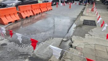 Протечка воды вызывает опасения повторного обрушения дороги в Бангкоке