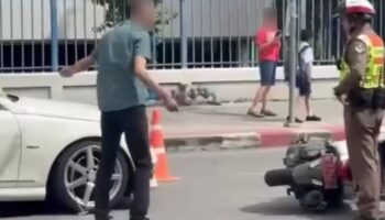 Разозлившийся родитель, парковавший автомобиль у школы, получил приговор к сроку заключения с приостановкой