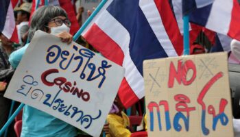 Сенат отклонил законопроект о казино