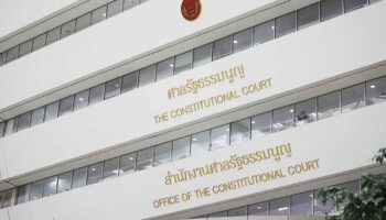 Суд требует 3 референдума для новой тайской Конституции