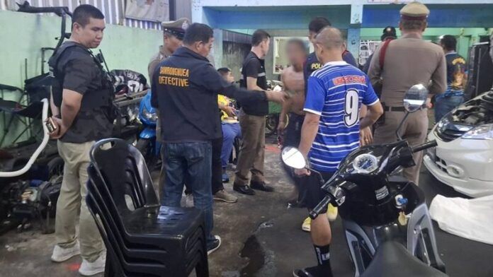 Сshootout в гараже Самутпракан оставил 1 мертвым, 2 серьезно раненых