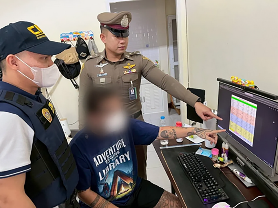 Тайская полиция раскрыла банду ростовщиков, взимающих 600% годовых.