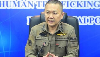 Центр мошенничества 'военная комната' набирает обороты