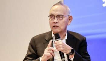 Экс-глава Thai Airways: Отказаться от всех акций правительства или рисковать рецидивом