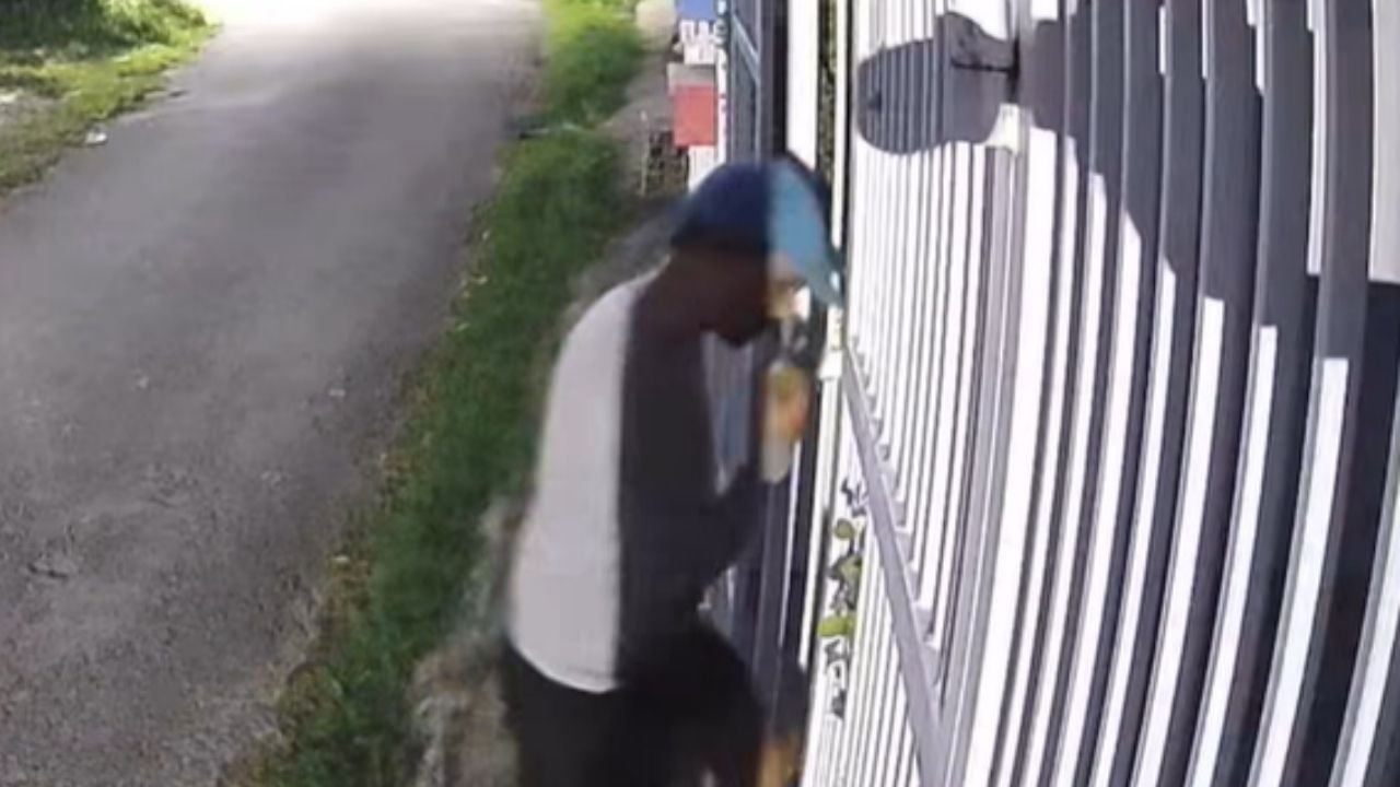 CCTV запечатлел иностранного вора, который крадет ноутбуки и кошелек на Пхукете