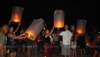 Аэропорт Суварнабхуми призывает местных жителей не запускать небесные фонарики во время Лой Кратонг