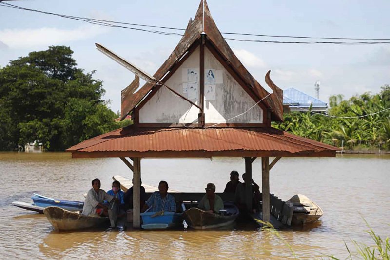 Аюттхая борется с наводнениями