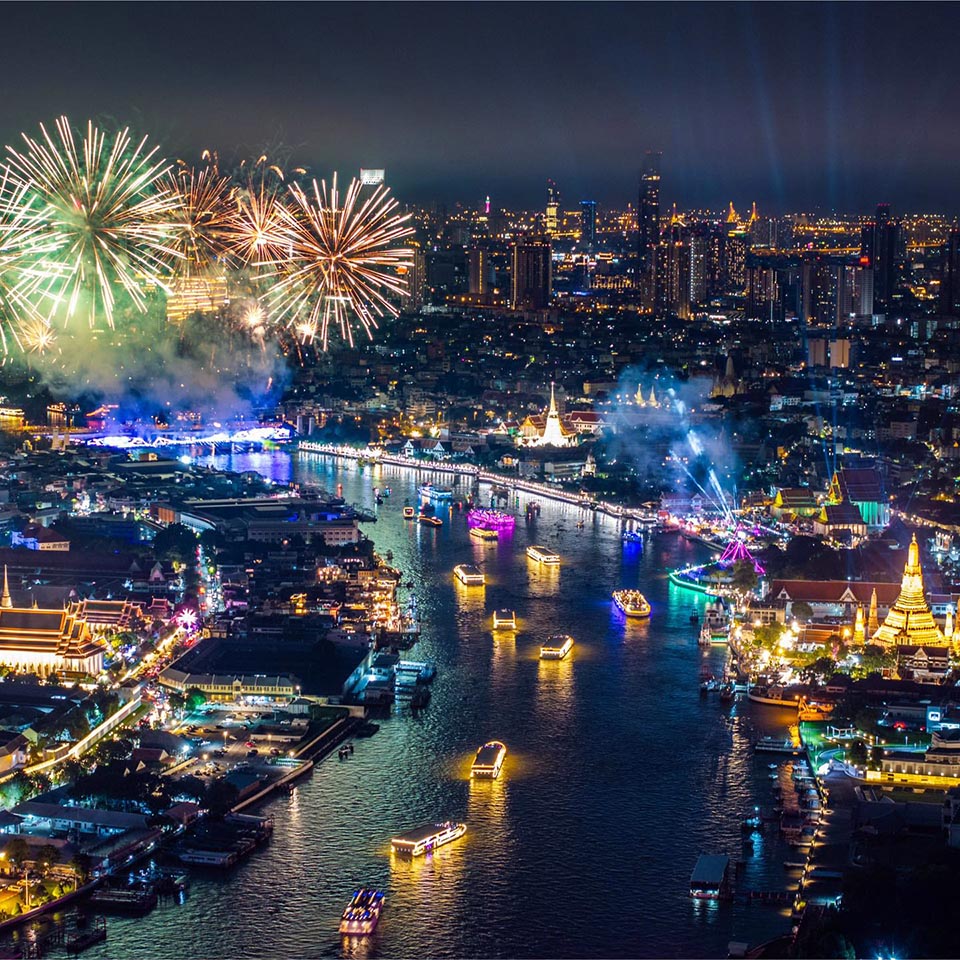 Бангкок готовится к 45-дневному фестивалю Виджит Чао Пхрая 2025 с 1 ноября, чтобы поразить туристов со всего мира.