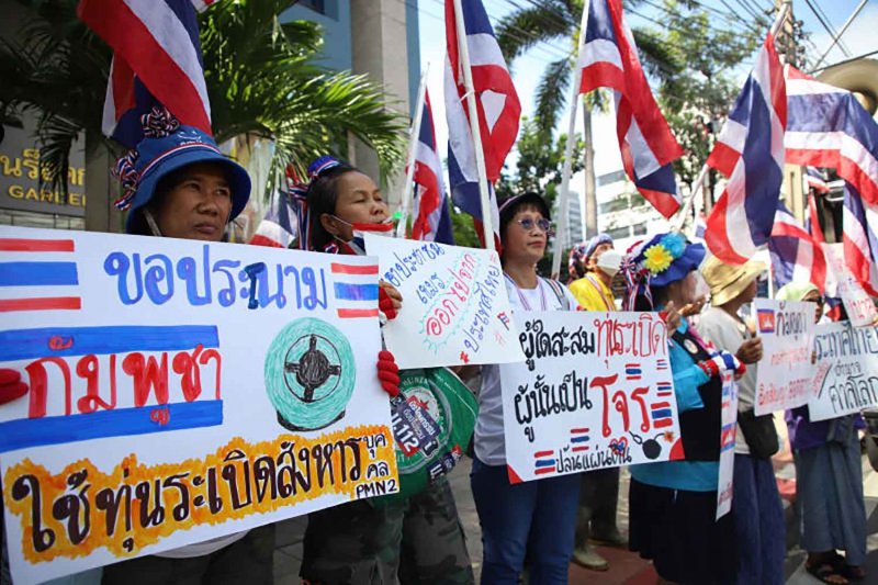 Большинство тайцев по-прежнему «терпеливы, но обеспокоены» напряжённостью на границе: опрос