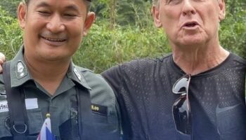 Британский актер прилетел, чтобы поднять моральный дух на пограничном посту Трат