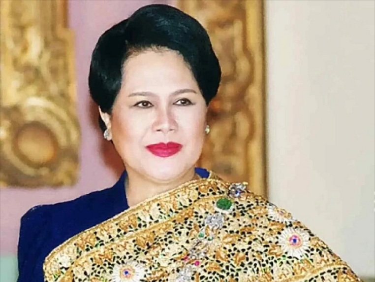 Её Величество королева Сирикит, королева-матерь, скончалась в возрасте 93 лет