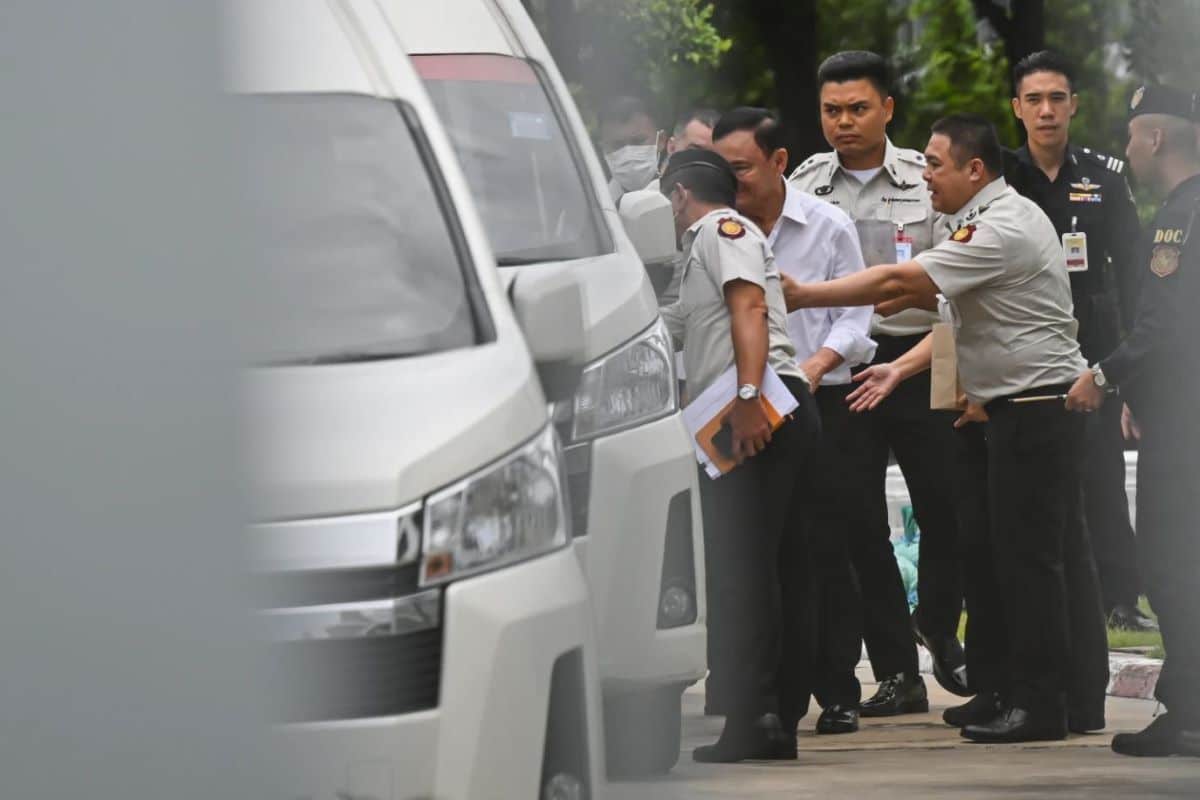 Запрос на второй королевский помилование Таксина отклонен министром юстиции