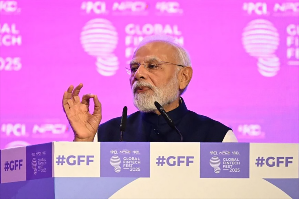 Индия Дает Отпор! Правительство заявило, что у них «Нет Знаний» о заявлении Трампа, что Моди согласился прекратить покупку российской нефти