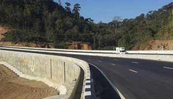 Индия надеется, что конец строительства тристоронней автомагистрали близок