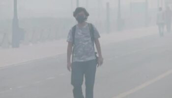 Качество воздуха в Нью-Дели достигает опасных уровней после празднования Дивали